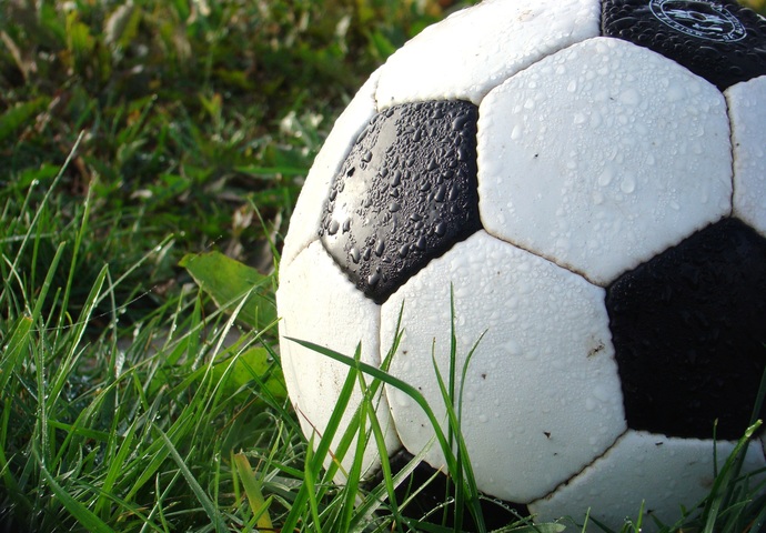 absolutely free photos original photos soccer ball on grass 3264x2448 26056